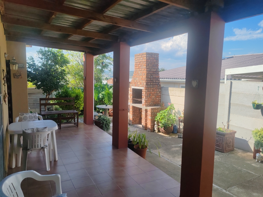 3 Bedroom Property for Sale in Heuwelkruin Eastern Cape